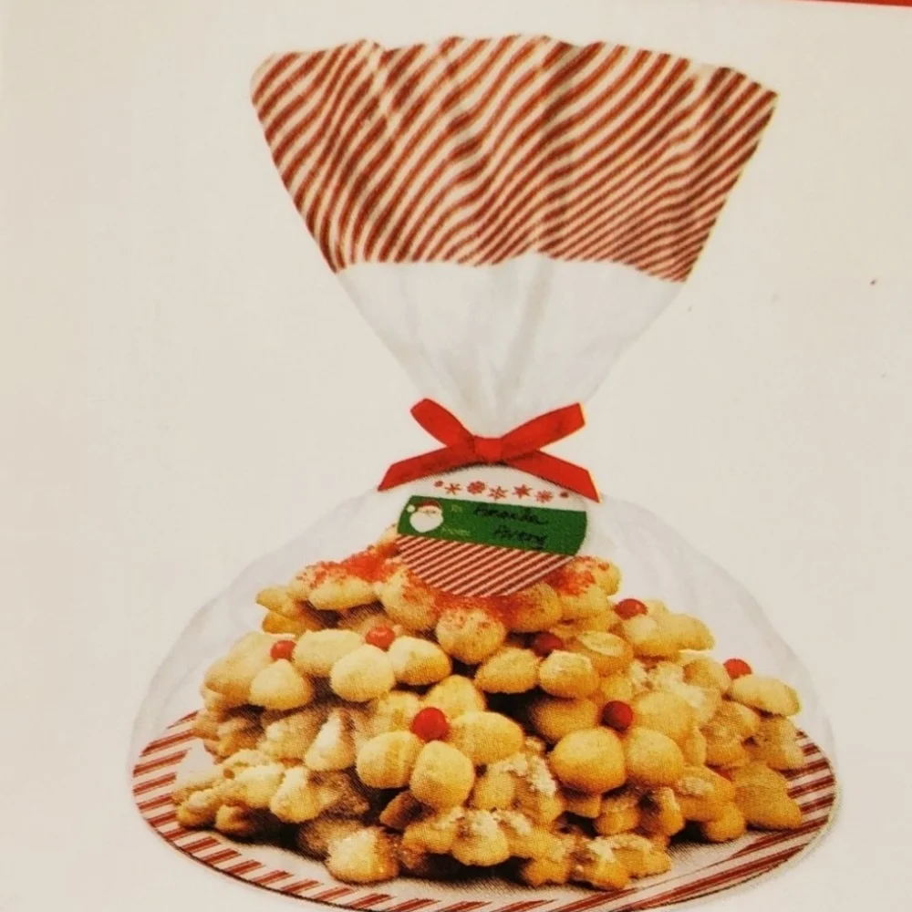 Baking Spirits Bright Cookie Plates And Gift Tags Kit